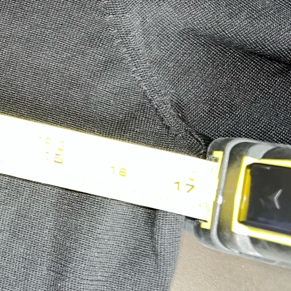 Brooks Brothers Blue Label Black 70% Silk Top With Cutouts on sleeves Sz S EUC - Picture 8 of 10